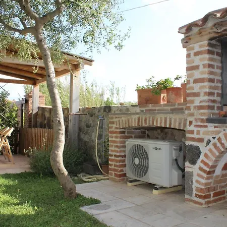 Case Vacanza Il Pino 1,
